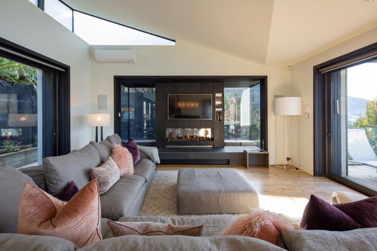 Aspen Grove By Sotheby'S Luxury Rental Homes كوينستاون المظهر الخارجي الصورة